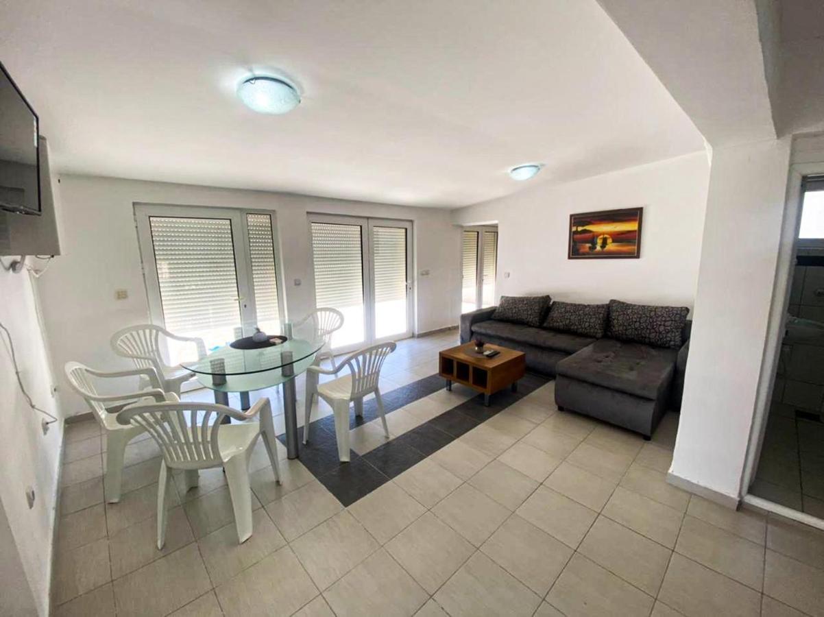 Etna Apartments Ulcinj Exterior foto