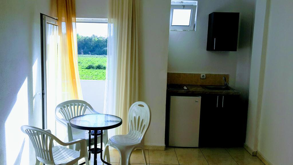 Etna Apartments Ulcinj Exterior foto